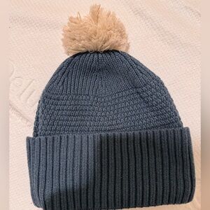 Green REI Knit Beanie, fleece lined, with Pom. Excellent condition.